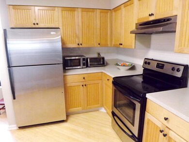 4 KITCHEN