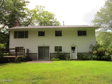 676 Pearse Rd, Schenectady, NY 12309 - photo 7