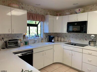 16 Greenbriar Rd, Marmora, NJ 08223 - photo 6