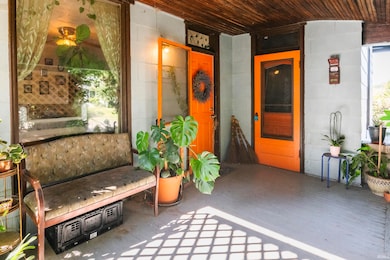 925 W 2nd St, Bloomington, IN 47403 - photo 2