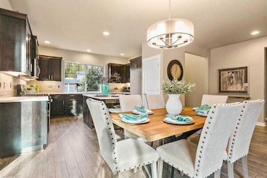 3207 NE Boulder Creek Dr, Bend, OR 97701 - photo 5