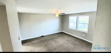 Neutral decor