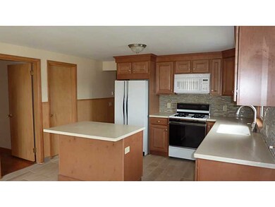 195 Elena St, Cranston, RI 02920 - photo 6