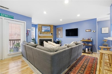 628 Redgate Ave unit C, Norfolk, VA 23507 - photo 2