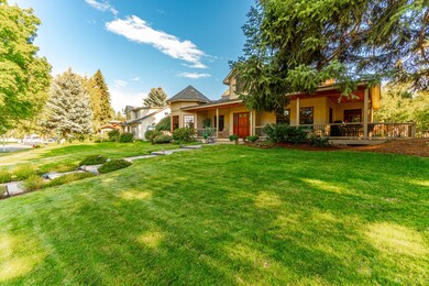 720 NW Riverside Blvd, Bend, OR 97701 - photo 5