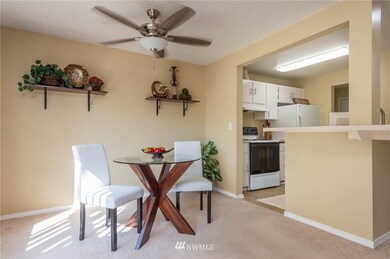 28418 16th Ave S unit 104, Federal Way, WA 98003 - photo 6