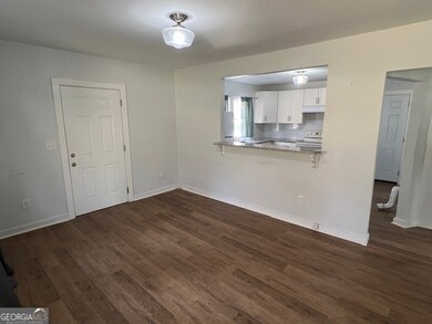 5850 Old Bill Cook Rd unit FRONT, Atlanta, GA 30349 - photo 4