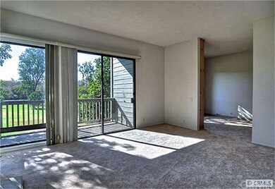 Sweeping Green Belt and Golf Course Views!