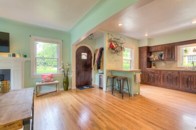960 Oakleigh-23