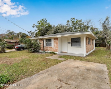 2173 W 14th St, Jacksonville, FL 32209 - photo 3