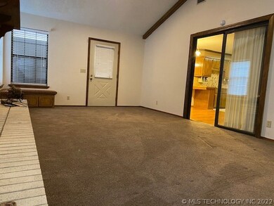 1505 Red Bud Ln, McAlester, OK 74501 - photo 5