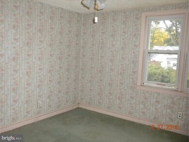 230 Rively Ave, Glenolden, PA 19036 - photo 7