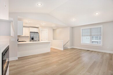 2106 Sherwood Ave, Holland, MI 49423 - photo 5