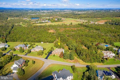 5148 Pleasant Forest Dr, Centreville, VA 20120 - photo 4