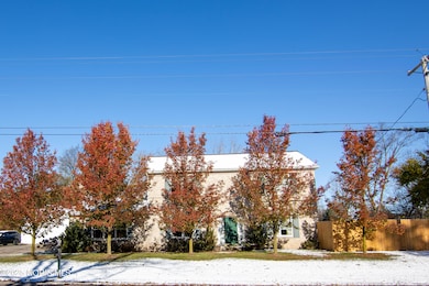 12200 S River Rd, Grand Rapids, OH 43522 - photo 2