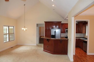 Brkf area & Kitchen