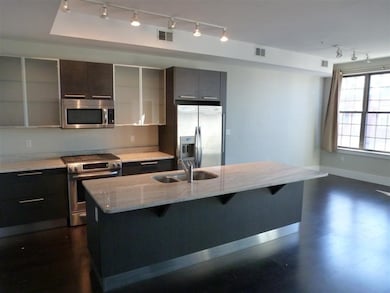 154 W 2nd St unit 301, Boston, MA 02127 - photo 2