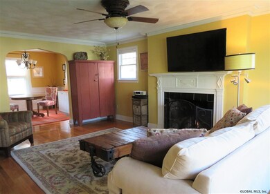 1543 Dean St, Schenectady, NY 12309 - photo 6