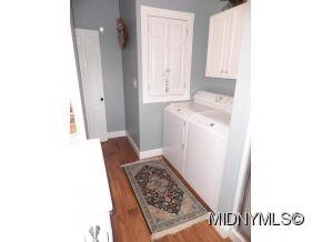 w/Convenient 1st Floor Laundry