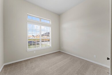 10746 Chinese Violet, Conroe, TX 77385 - photo 3