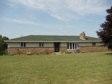 2444 E 150 N, La Porte, IN 46350 - photo 2