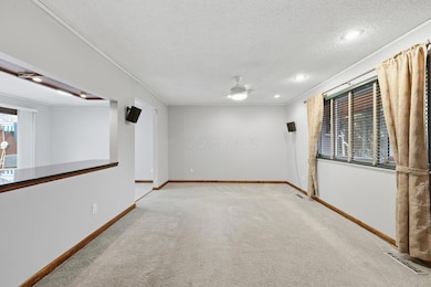 5670 Oliver St, Columbus, OH 43231 - photo 6