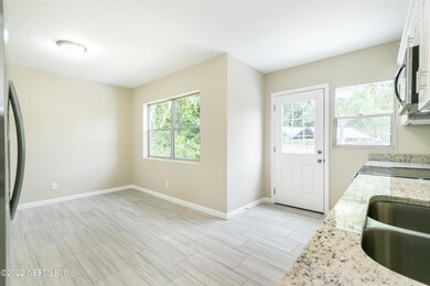 6627 Newcastle Rd, Jacksonville, FL 32216 - photo 7