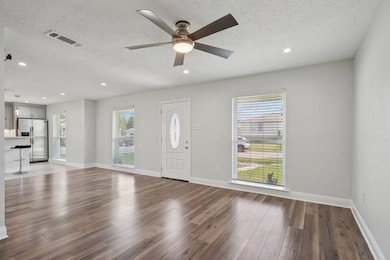 177 Elvie Ct, Westwego, LA 70094 - photo 4