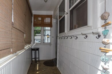 20 Roy Ave, Manchester, NH 03103 - photo 4