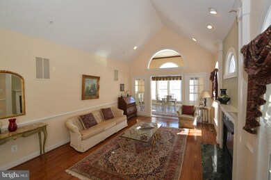 25646 Creek Run Terrace, Chantilly, VA 20152 - photo 4