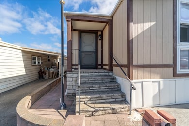 96 Pheasant Ln, Oceanside, CA 92057 - photo 3