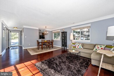 11400 Stoney Point Place, Germantown, MD 20876 - photo 6