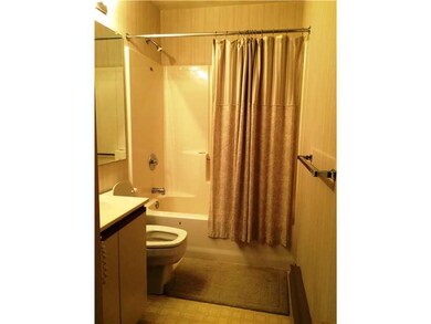 Full Bath.