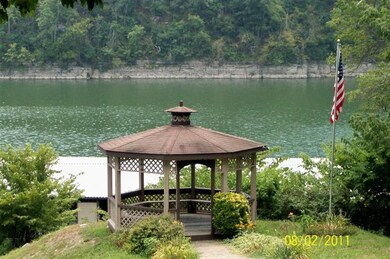 1020 Hancock Cir unit 24, Harrodsburg, KY 40330 - photo 5