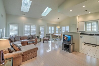 19 Kingston Ct, Monroe Township, NJ 08831 - photo 7