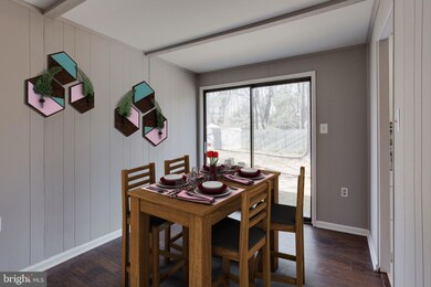 15401 Pin Cherry Ln, North Potomac, MD 20878 - photo 4