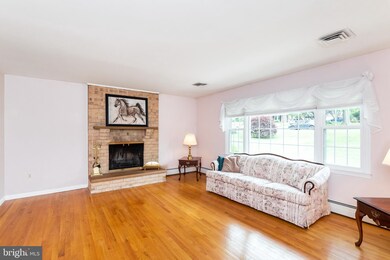 5932 Grace Lee Ave, Sykesville, MD 21784 - photo 5