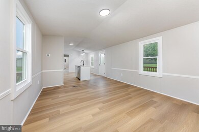 14273 Tatum Ln, Unionville, VA 22567 - photo 2