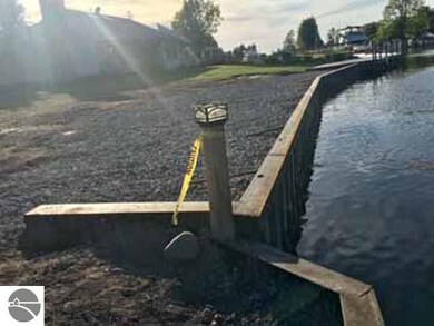 -0000- E Midsipman Dr unit 33, Au Gres, MI 48703 - photo 7