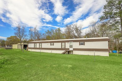 333 Robbie Lee Rd, Magnolia, TX 77354 - photo 2