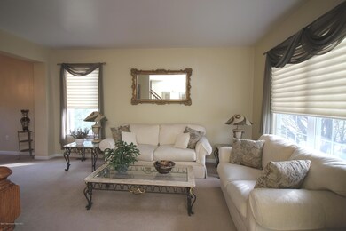 Living Rm