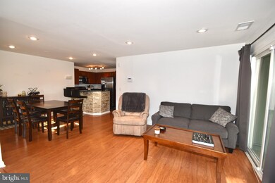 11719 Summerchase Cir unit 1719-C, Reston, VA 20194 - photo 6