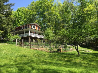 709 Seventh St, Milford, PA 18337 - photo 2