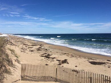 387 N End Blvd, Salisbury, MA 01952 - photo 5