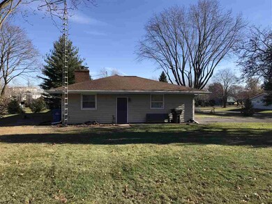 5178 Wildheather Dr, Fitchburg, WI 53711 - photo 2