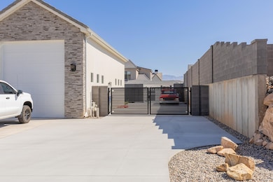 1624_W_ChandlerDr_MLS-43