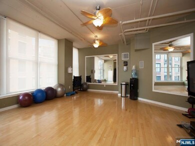 1125 Maxwell Place unit 624, Hoboken, NJ 07030 - photo 7