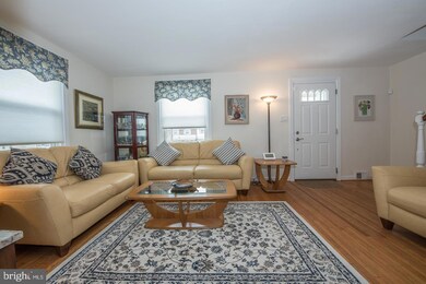 1810 Robinson Ave, Havertown, PA 19083 - photo 3