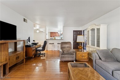 2451 N Rainbow Blvd unit 1083, Las Vegas, NV 89108 - photo 4