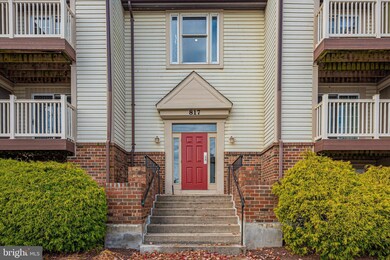 817 Stratford Way unit J, Frederick, MD 21701 - photo 2